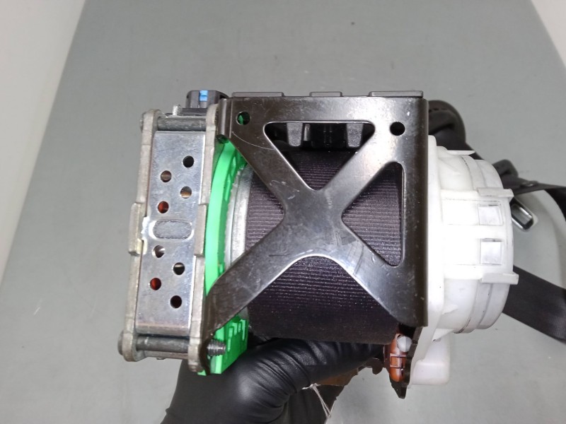 Recambio de cinturon seguridad delantero izquierdo para citroën c4 ii (nc_) 1.6 hdi 90 referencia OEM IAM   