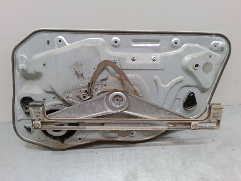 Recambio de elevalunas electrico delantero izquierdo para volvo v50 (545) 2.4 referencia OEM IAM 30739005  