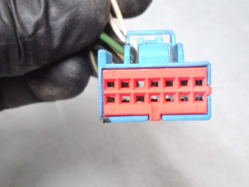 Recambio de retrovisor electrico izquierdo para volvo v50 (545) 2.4 referencia OEM IAM   