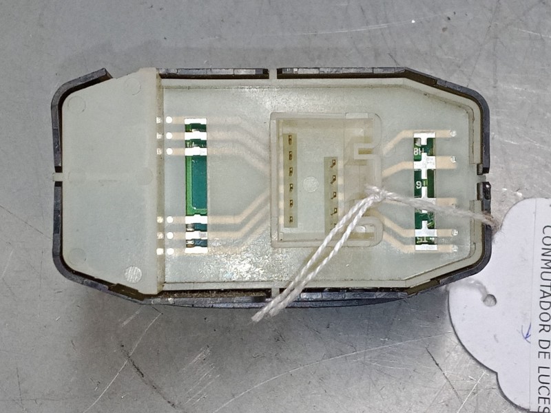 Recambio de conmutador de luces para jaguar s-type ii (x200) 2.7 d referencia OEM IAM 2R8311654  