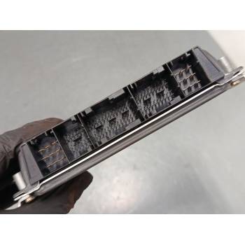CENTRALITA MOTOR UCE 99661860500 0261204790 