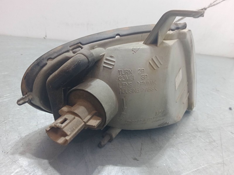 Recambio de intermitente delantero izquierdo para hyundai accent i (x-3) 1.5 i 12v referencia OEM IAM   