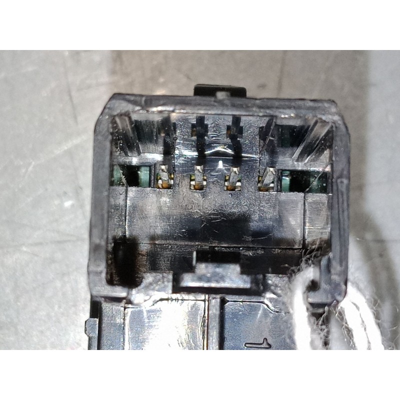 Recambio de mando elevalunas delantero derecho para ford mondeo iv (ba7) 2.0 tdci referencia OEM IAM   