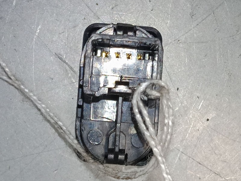 Recambio de mando elevalunas trasero derecho para ford mondeo iv (ba7) 2.0 tdci referencia OEM IAM   