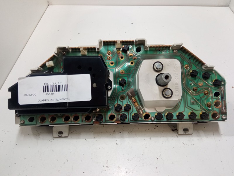 Recambio de cuadro instrumentos para peugeot 106 i (1a, 1c) 1.4 d referencia OEM IAM 9608233580  