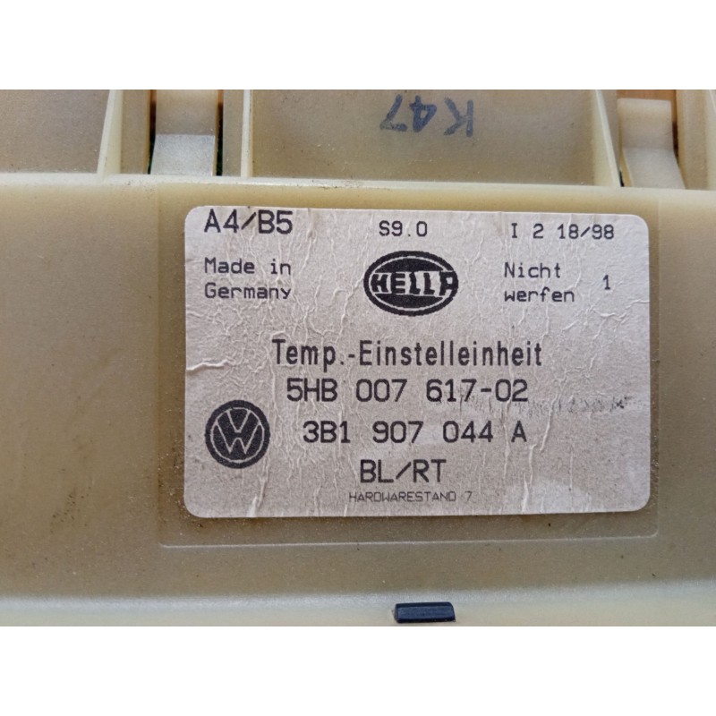 Recambio de mando climatizador para volkswagen passat b3/b4 (3a2, 35i) 1.9 tdi referencia OEM IAM 5HB00761702 3B1907044A 