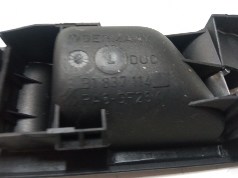 Recambio de maneta interior puerta delantera derecha para volkswagen passat b3/b4 (3a2, 35i) 1.9 tdi referencia OEM IAM 3B183711