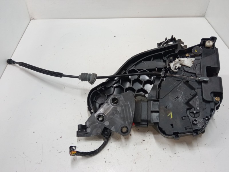 Recambio de cerradura puerta trasera derecha para volvo v50 (545) 1.6 d referencia OEM IAM RH30699112  