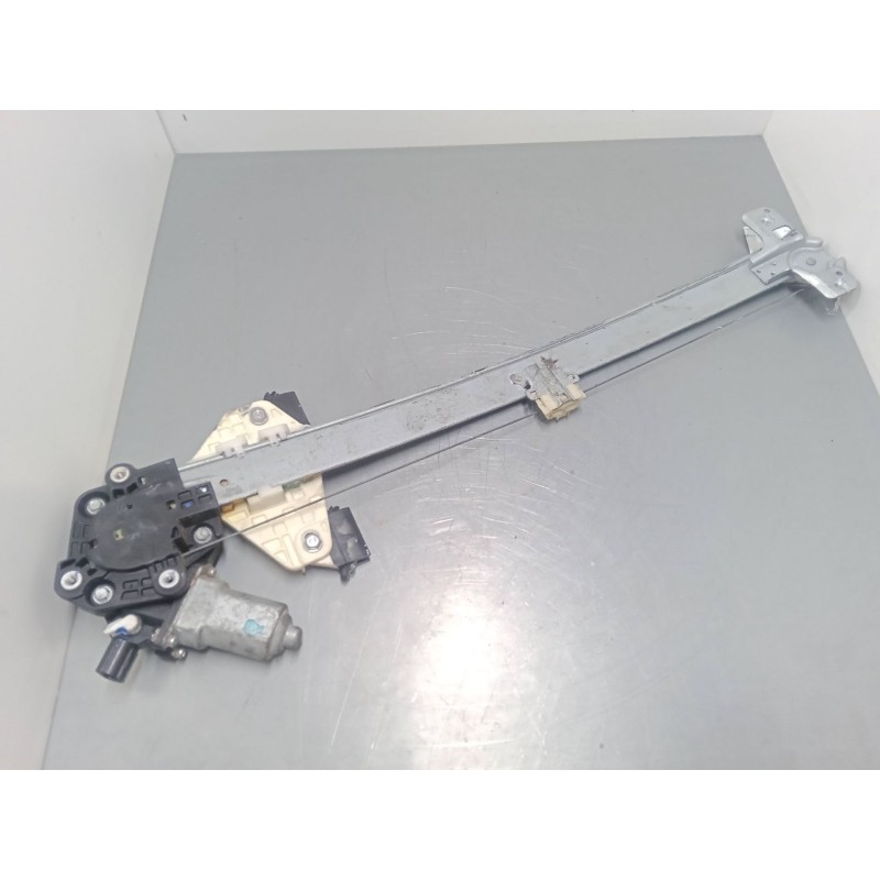 Recambio de elevalunas electrico delantero izquierdo para honda cr-v iii (re_) 2.2 i-ctdi 4wd (re6) referencia OEM IAM   
