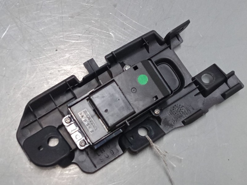Recambio de mando elevalunas delantero derecho para honda cr-v iii (re_) 2.2 i-ctdi 4wd (re6) referencia OEM IAM   