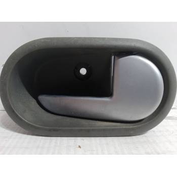 MANETA INTERIOR PUERTA TRASERA DERECHA 2S61-A22600-AGW/BGW>PA6 GF15< 