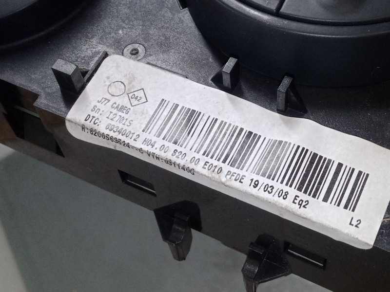 Recambio de mando climatizador para renault modus / grand modus (f/jp0_) 1.2 16v (jp0w) referencia OEM IAM 8200563524  
