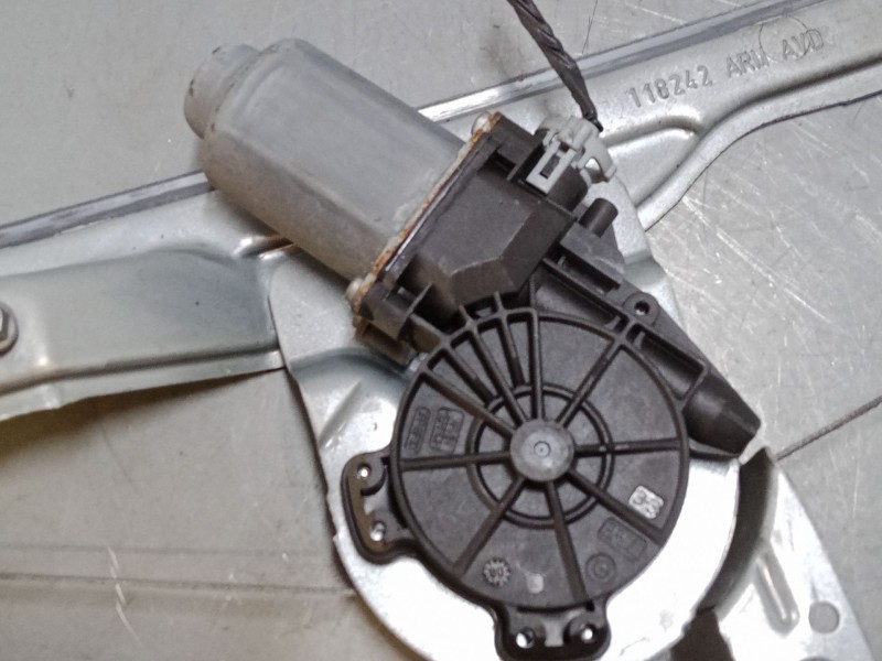 Recambio de elevalunas electrico delantero derecho para renault modus / grand modus (f/jp0_) 1.2 16v (jp0w) referencia OEM IAM  