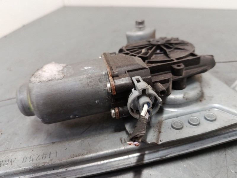 Recambio de elevalunas electrico trasero derecho para renault modus / grand modus (f/jp0_) 1.2 16v (jp0w) referencia OEM IAM   