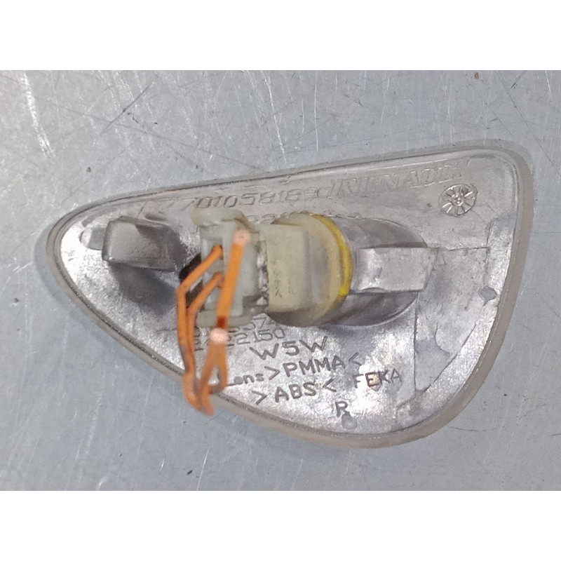 Recambio de intermitente retrovisor derecho para renault modus / grand modus (f/jp0_) 1.2 16v (jp0w) referencia OEM IAM   