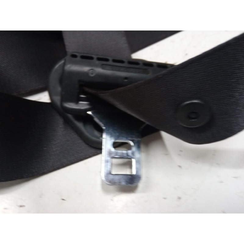 Recambio de cinturon seguridad trasero izquierdo para ford transit connect (p65_, p70_, p80_) 1.8 tdci referencia OEM IAM   