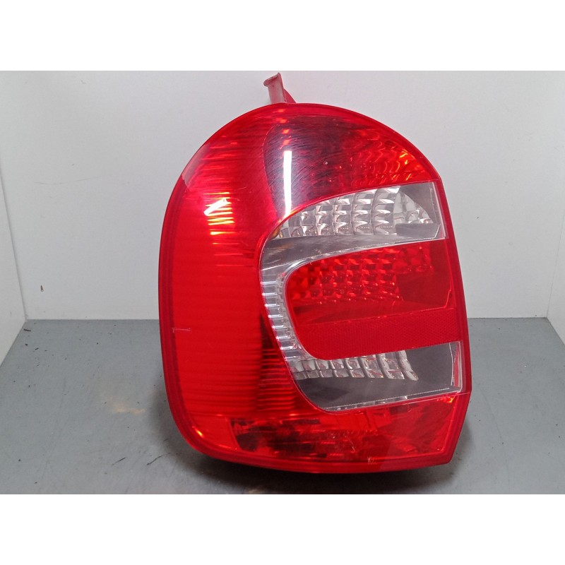 Recambio de piloto trasero izquierdo para renault modus / grand modus (f/jp0_) 1.2 16v (jp0w) referencia OEM IAM   