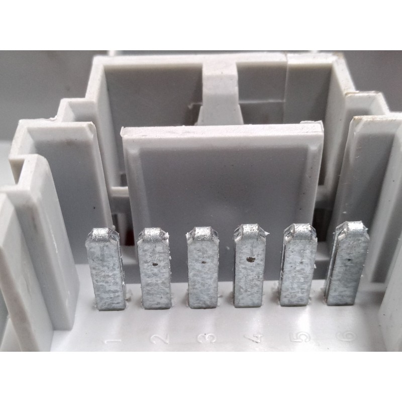 Recambio de piloto trasero izquierdo para renault modus / grand modus (f/jp0_) 1.2 16v (jp0w) referencia OEM IAM   