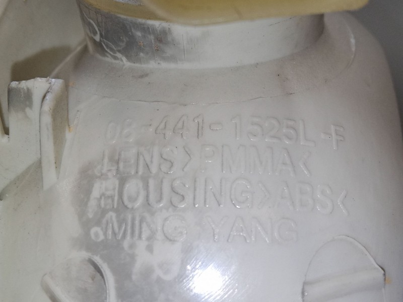 Recambio de intermitente delantero izquierdo para volkswagen polo (6n2) 1.0 referencia OEM IAM   