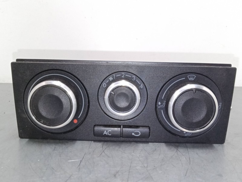 Recambio de mando climatizador para volkswagen polo (6n2) 1.0 referencia OEM IAM 1J0820045F  