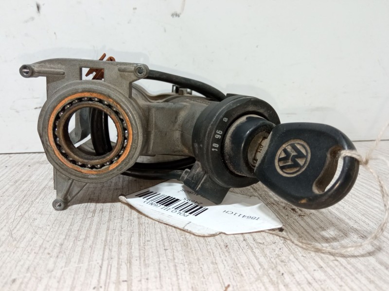 Recambio de clausor para volkswagen polo iii (6n1) 45 1.0 referencia OEM IAM 357905851D  