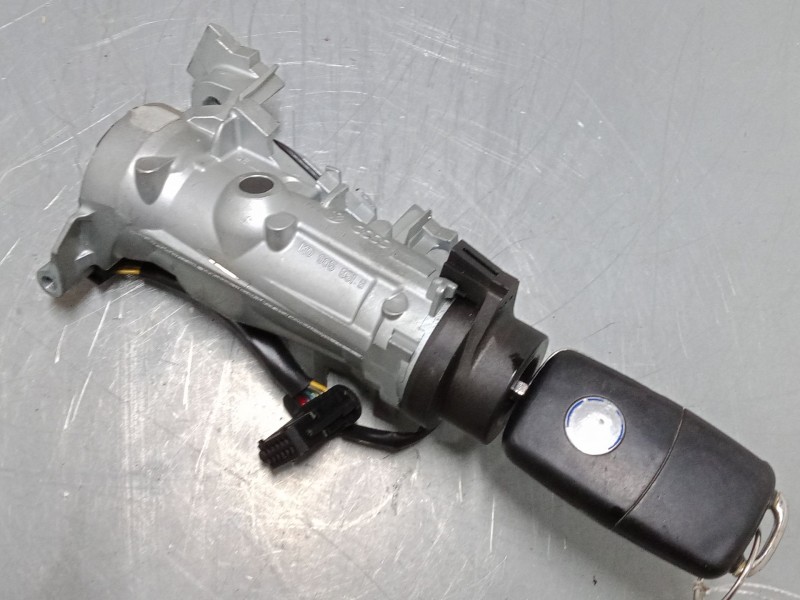 Recambio de clausor para volkswagen touran (1t1, 1t2) 1.9 tdi referencia OEM IAM 1K0905851B  