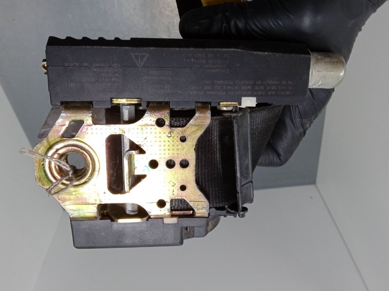 Recambio de cinturon seguridad delantero derecho para volkswagen touran (1t1, 1t2) 1.9 tdi referencia OEM IAM 1T1857706RAA  