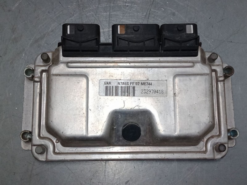 Recambio de centralita motor uce para citroën xsara (n1) 1.6 16v referencia OEM IAM 9651396380  