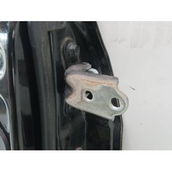 PUERTA DELANTERA IZQUIERDA 