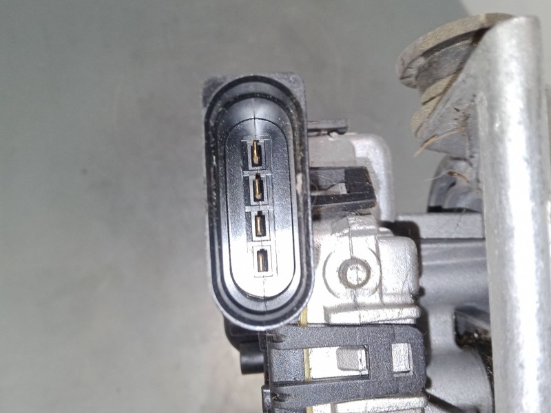 Recambio de motor limpia delantero para ford fiesta vi (cb1, ccn) 1.4 tdci referencia OEM IAM 3397021360  