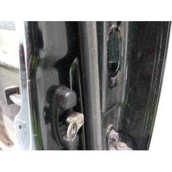 PUERTA TRASERA IZQUIERDA 