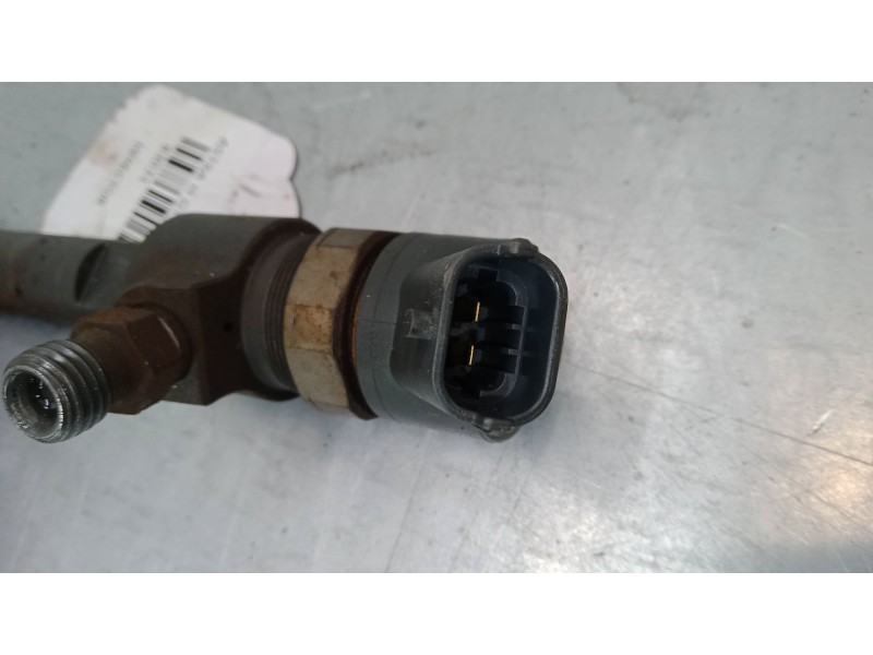 Recambio de inyector para opel astra h gtc (a04) 1.9 cdti (l08) referencia OEM IAM BAAYG2CAA  