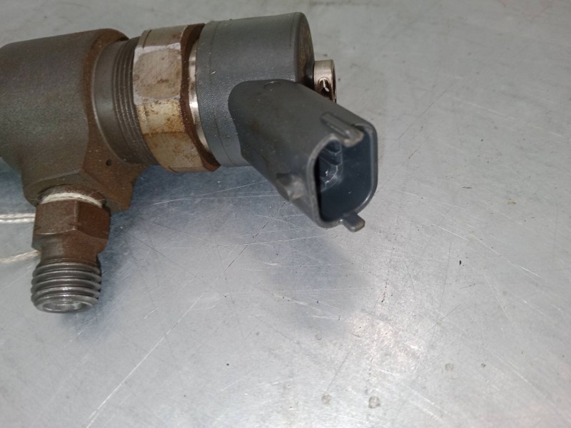 Recambio de inyector para opel astra h gtc (a04) 1.9 cdti (l08) referencia OEM IAM AH1GHFEAA  