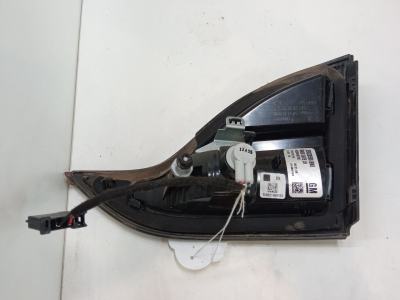 Recambio de piloto trasero porton izquierdo para opel zafira tourer c (p12) 1.6 cdti (75) referencia OEM IAM 39028598  