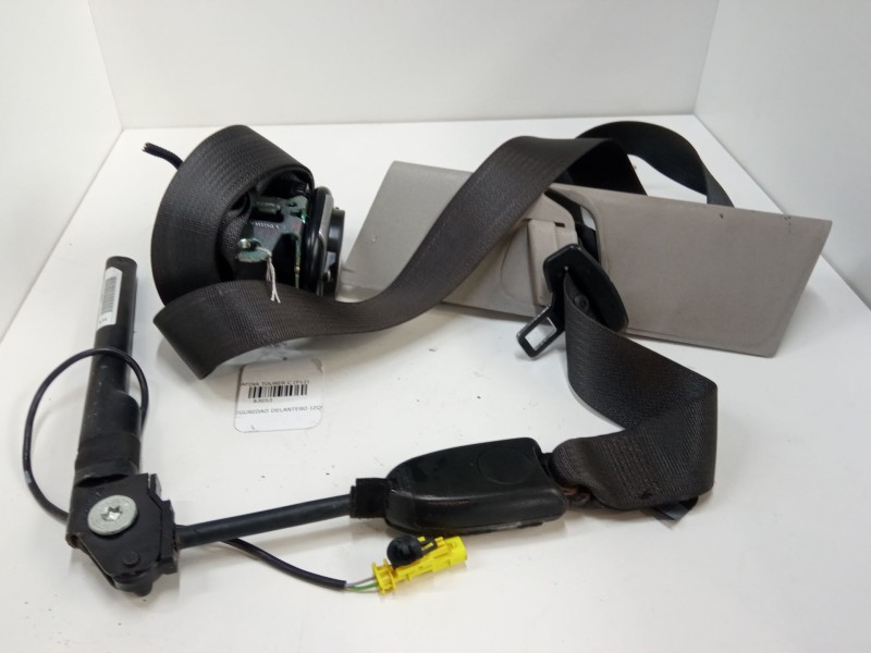 Recambio de cinturon seguridad delantero izquierdo para opel zafira tourer c (p12) 1.6 cdti (75) referencia OEM IAM   