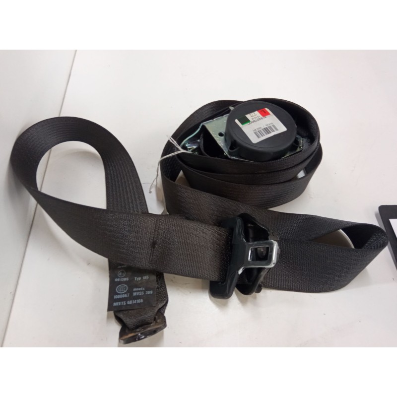 Recambio de cinturon seguridad trasero izquierdo para opel zafira tourer c (p12) 1.6 cdti (75) referencia OEM IAM   