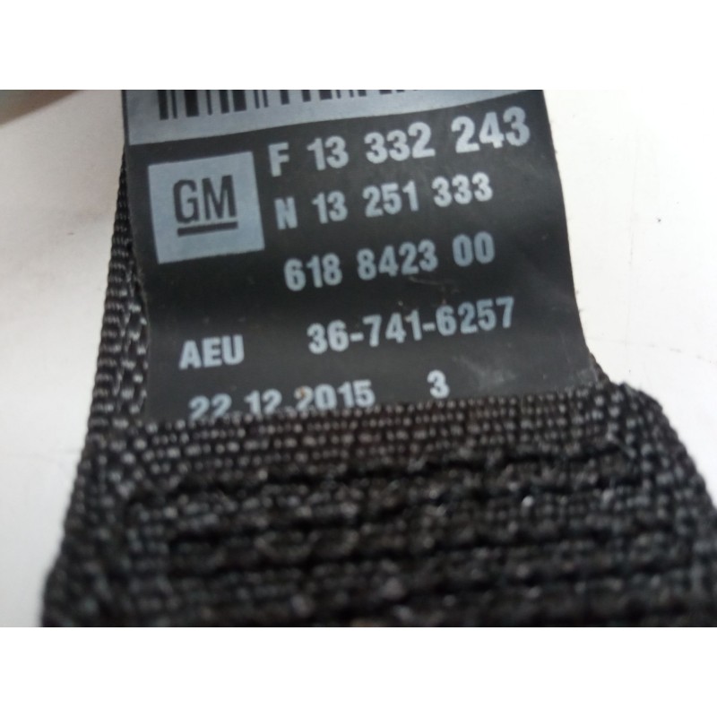 Recambio de cinturon seguridad tercera fila izquierdo para opel zafira tourer c (p12) 1.6 cdti (75) referencia OEM IAM   