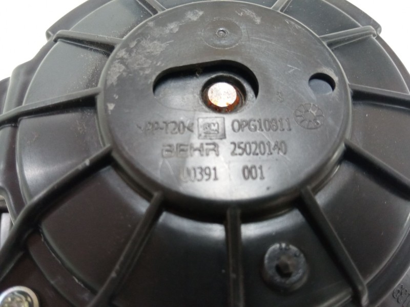 Recambio de motor calefaccion para opel zafira tourer c (p12) 1.6 cdti (75) referencia OEM IAM U7253002  