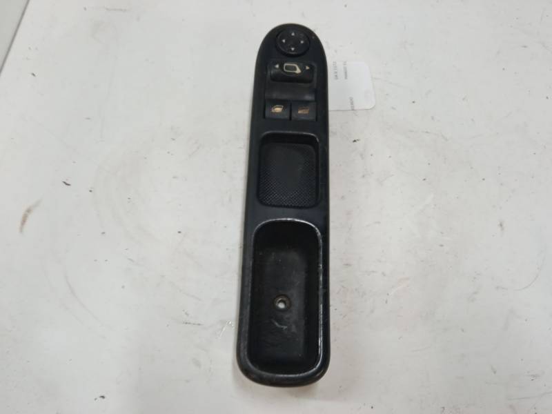 MANDO ELEVALUNAS DELANTERO IZQUIERDO 53269706 
