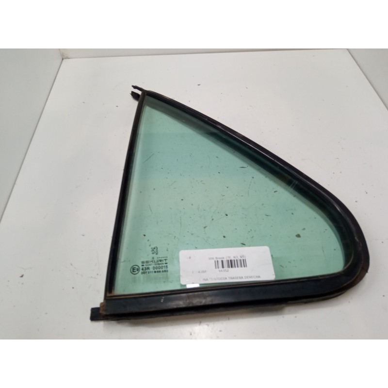 Recambio de luna custodia trasera derecha para peugeot 306 break (7e, n3, n5) 2.0 hdi 90 referencia OEM IAM   