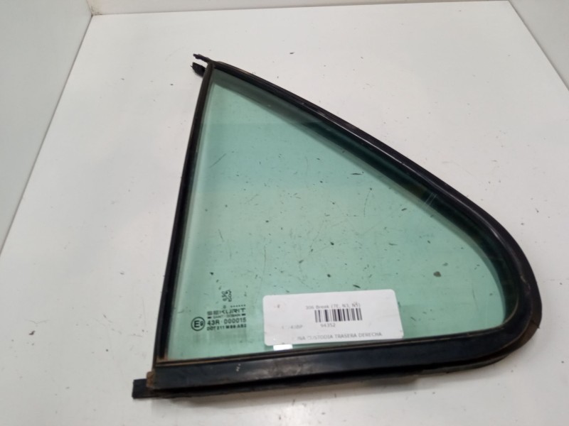 Recambio de luna custodia trasera derecha para peugeot 306 break (7e, n3, n5) 2.0 hdi 90 referencia OEM IAM   