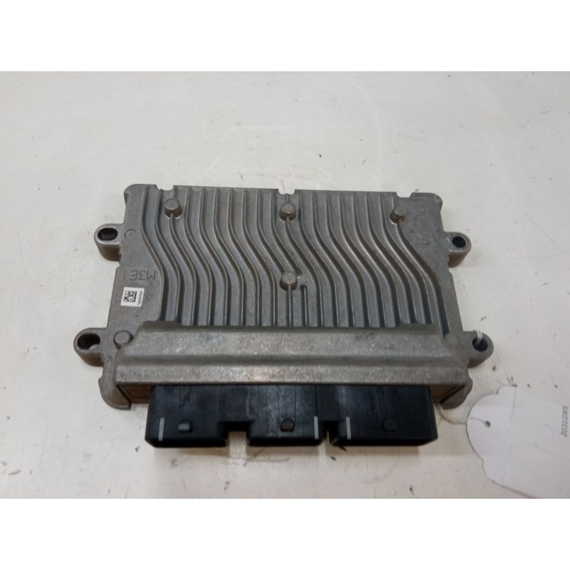 Recambio de centralita motor uce para citroën c3 ii (sc_) 1.4 referencia OEM IAM 9666909780 V29006828A 
