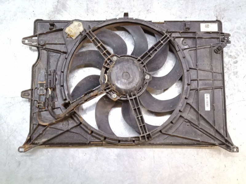 Recambio de electroventilador para jeep renegade suv (bu, b1, bv) 1.6 crd referencia OEM IAM 52009104  