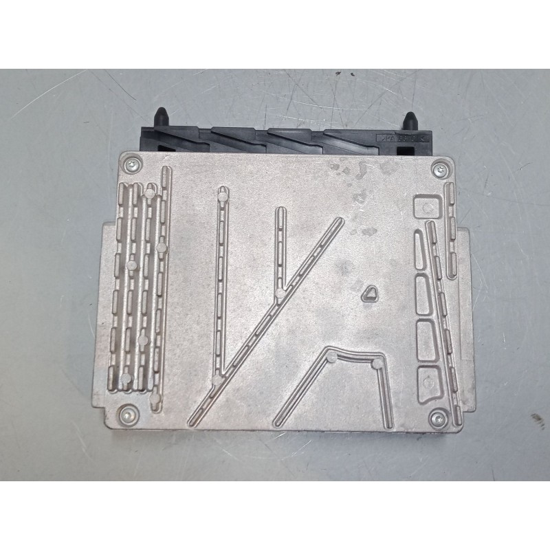 Recambio de centralita motor uce para volvo xc90 i (275) d5 awd referencia OEM IAM 0281011078 1039S00000 30637733 A L8.2