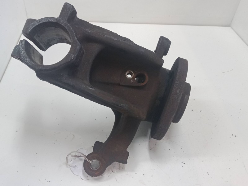 Recambio de mangueta delantera derecha para citroën c3 ii (sc_) 1.4 referencia OEM IAM   