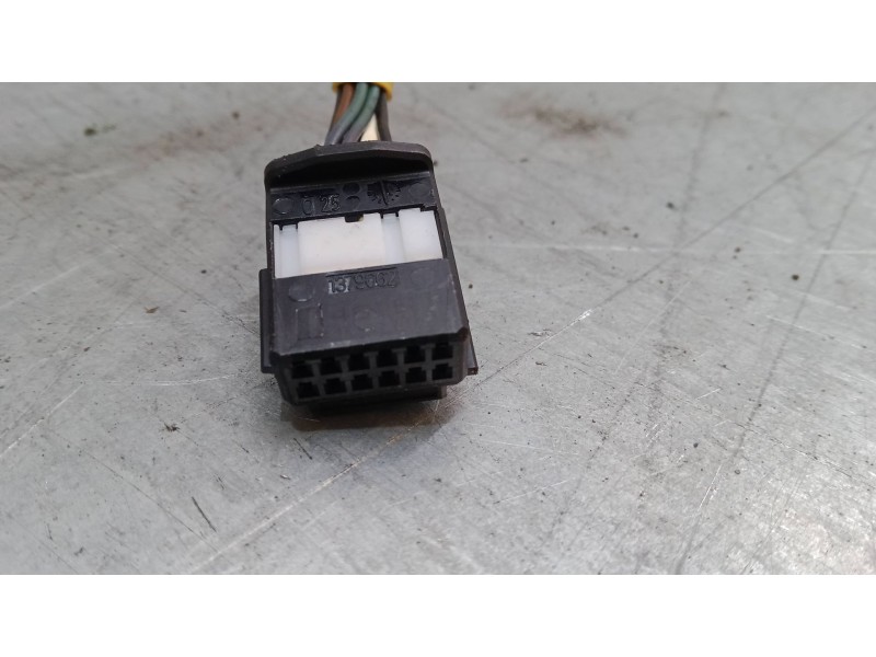 Recambio de retrovisor electrico derecho para renault captur i (j5_, h5_) 1.5 dci 90 referencia OEM IAM   