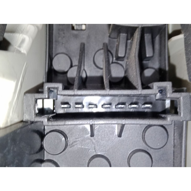 Recambio de piloto trasero derecho para mercedes-benz clk (c209) clk 200 kompressor (209.342) referencia OEM IAM   