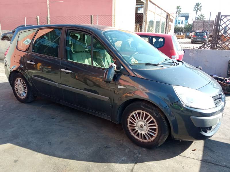 RENAULT GRAND SCÉNIC II (JM0/1_)