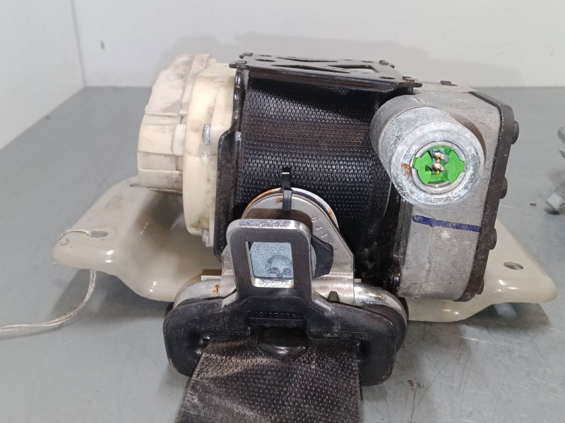 Recambio de cinturon seguridad delantero derecho para mercedes-benz clk (c209) clk 200 kompressor (209.342) referencia OEM IAM  