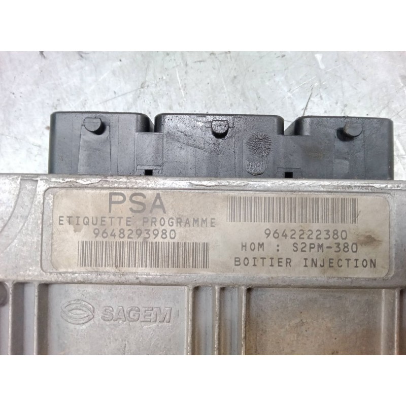 Recambio de centralita motor uce para citroën c3 i (fc_, fn_) 1.4 i referencia OEM IAM 9642222380 964829380 